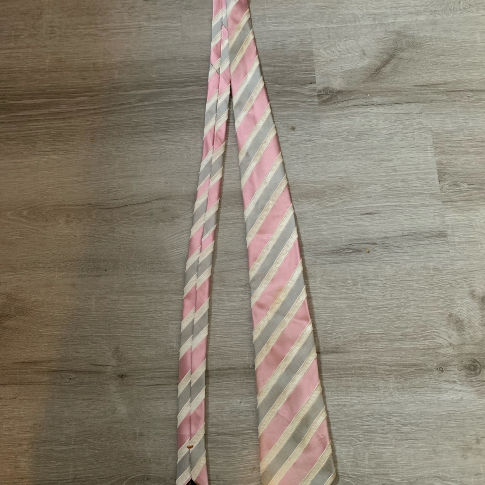 Donald J Trump Signature Collection Silk Necktie Pink Gray White